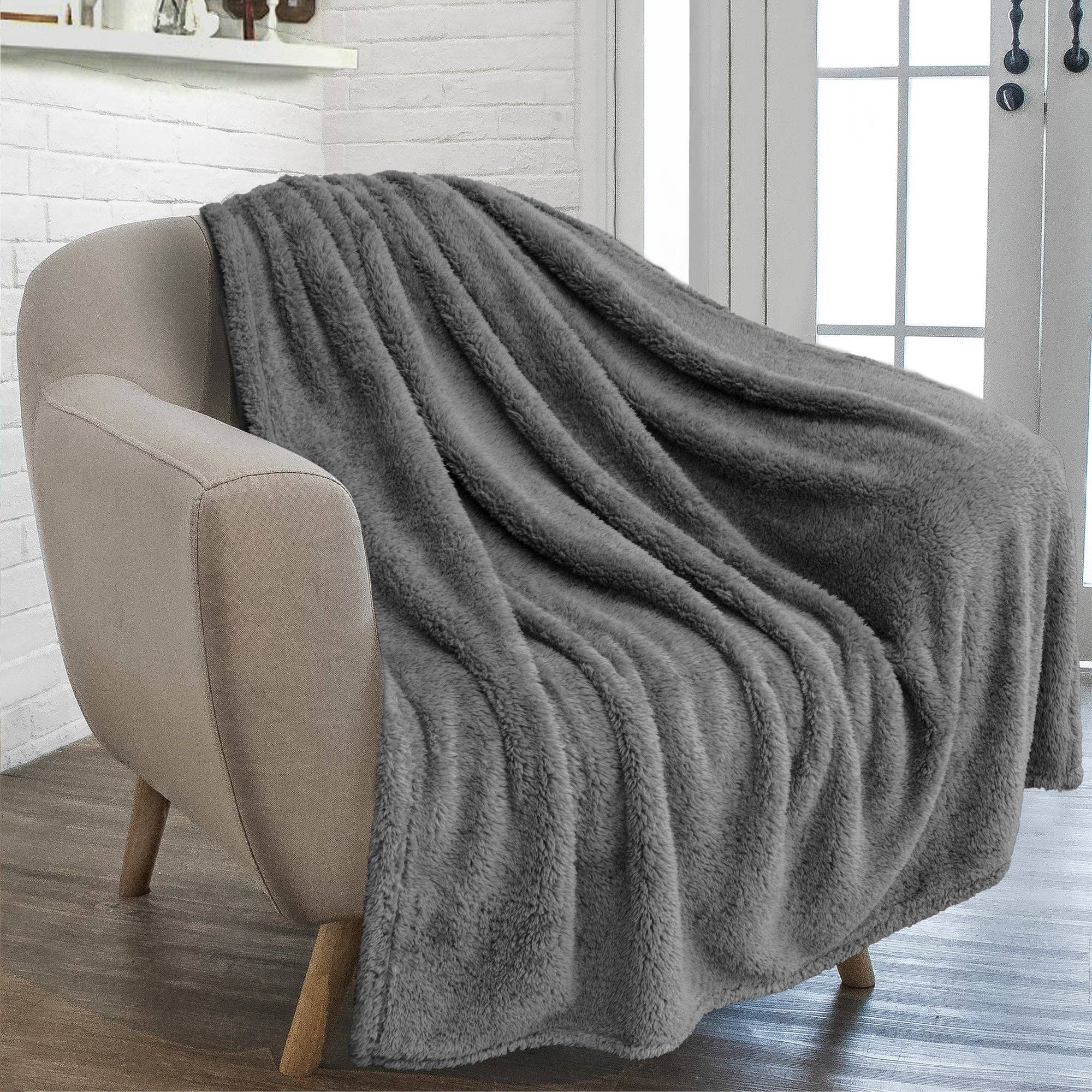 Pavilia - Wholesale Throw Blanket - Plush Shaggy Sherpa Blanket4