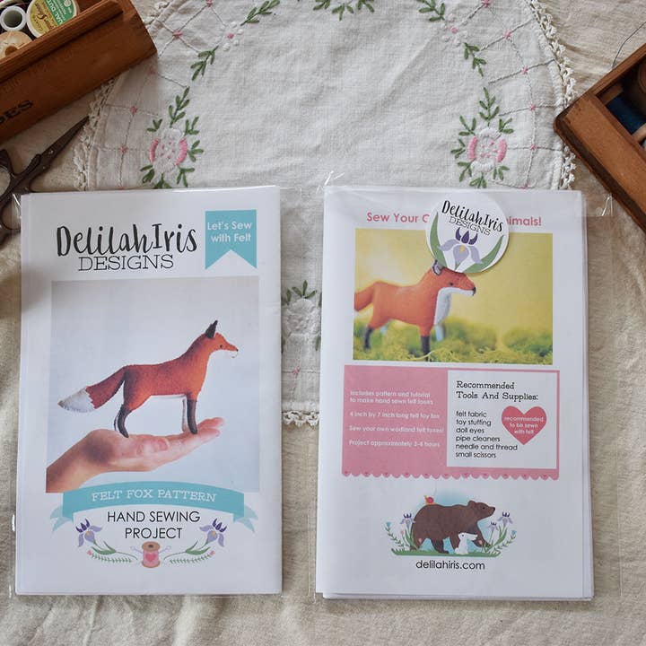 Patrón de costura de fieltro con forma de zorro, haz tu propio peluche (Co) para venta al por mayor de DelilahIris Designs