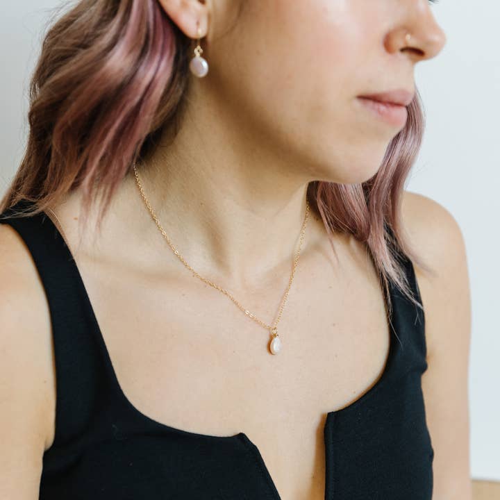 Set di gioielli con perle. per la vendita all'ingrosso da parte di Seaflowerjewelry