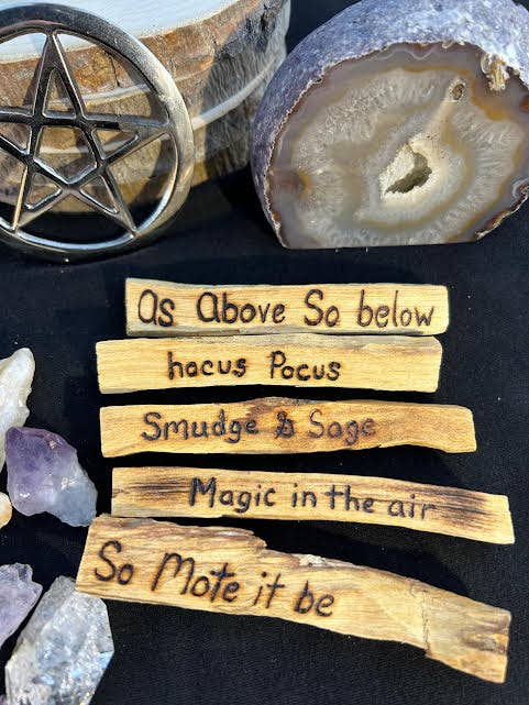 You Are Uniquely Magic - Vente Bâtons de fumigation - Palo Santo brûlé à la main - La collection As Above1