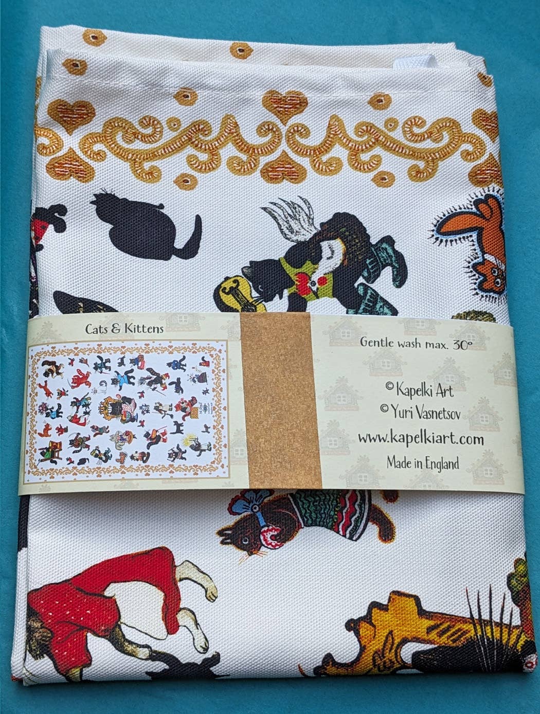 Kapelki Art - Wholesale Tea Towel - Folk art Cats and Kittens organic cotton tea towel2
