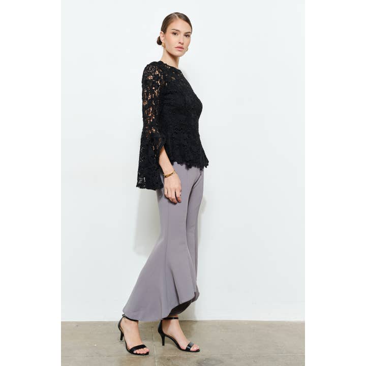 INA - Wholesale Blouse - Women's - Floral Lace Slitted Long Sleeves Blouse Woven Top21