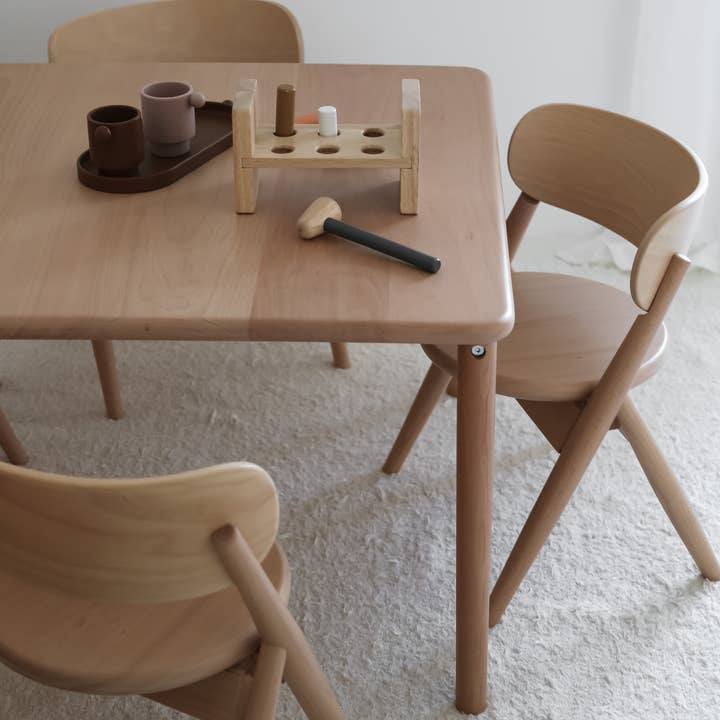 Curve Lab – wholesale Chair – Child – Square Table