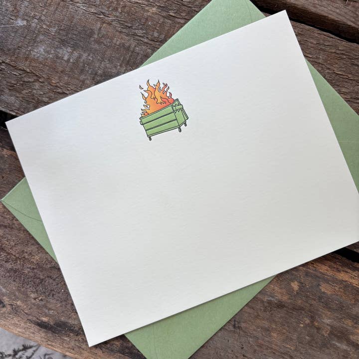 Müllcontainer-Feuer Notizkarte für den Großhandel von Alice-Louise Press