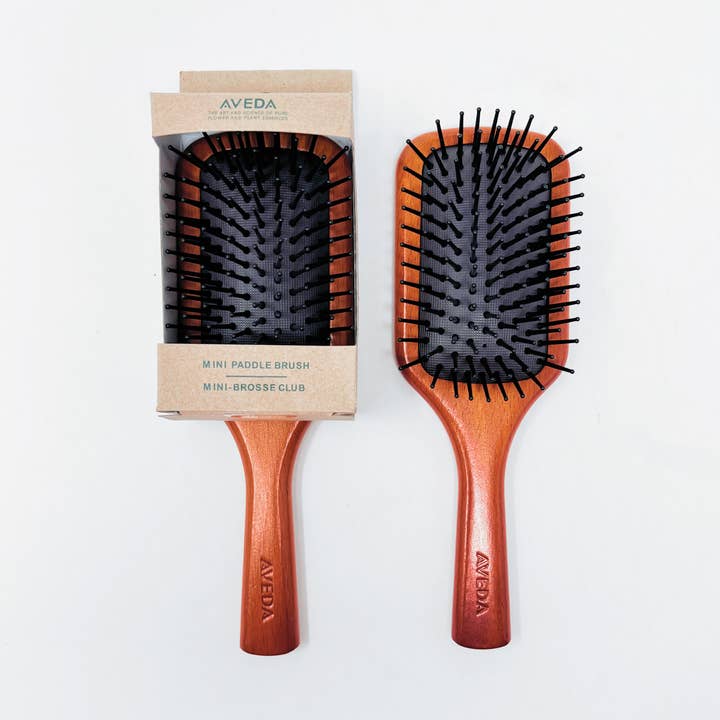 Mini spazzola a paletta in legno AB002 AVEDA, confezione da 2 per la vendita all'ingrosso da parte di Rucci Professional