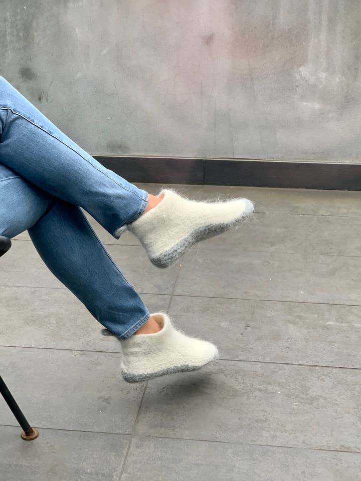 Light Grey White Kosy Home Wool Slipper Socks - Nordic Winter for wholesale on Faire6