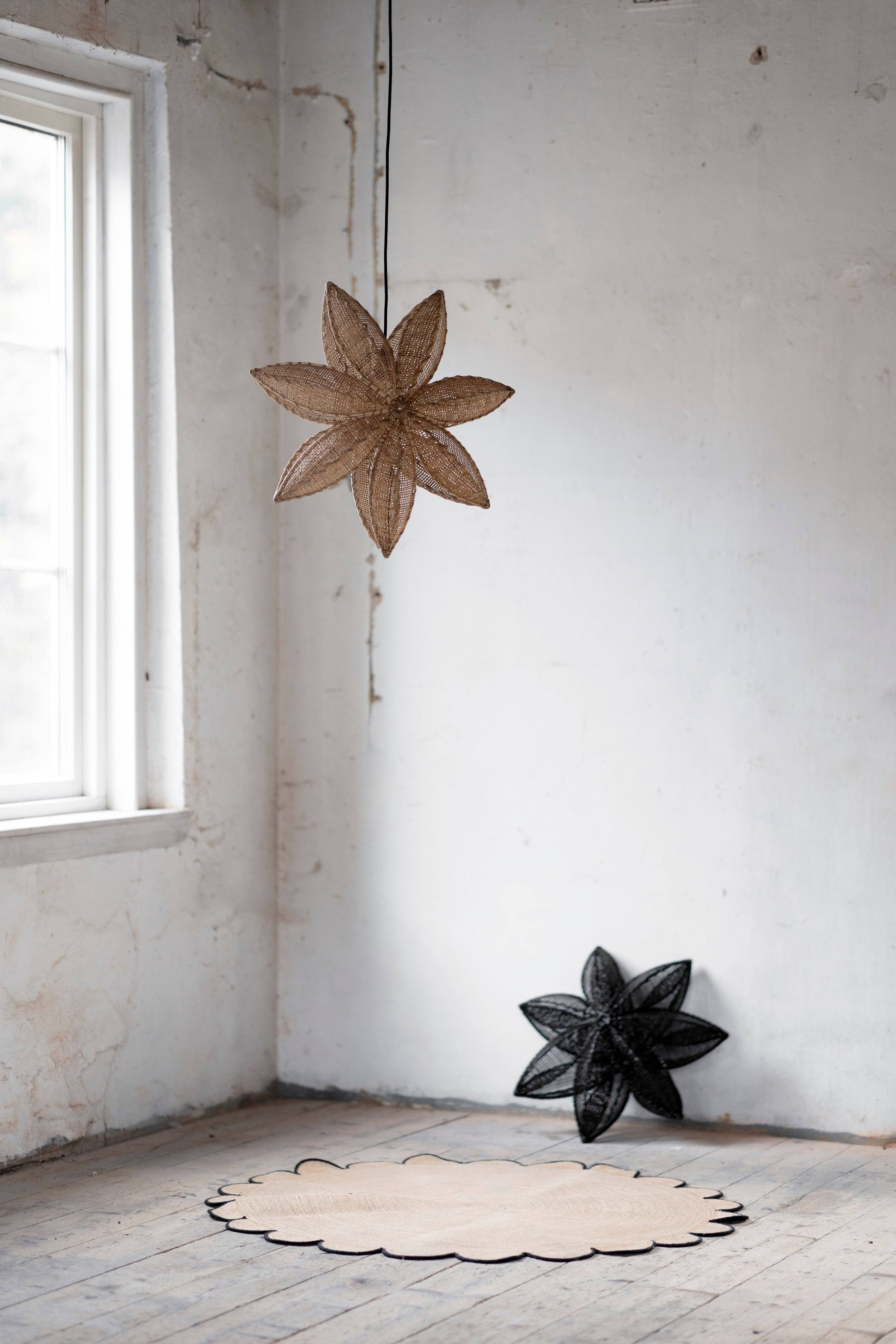 The Straw Studio - Wholesale Chandelier/Hanging Light - Winter Flower Lamp7