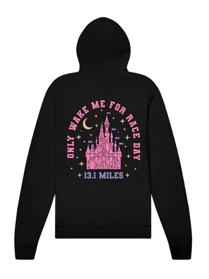 Väck mig bara för tävlingsdagen 13.1 huvtröja för wholesale av Sarah Marie Running Co