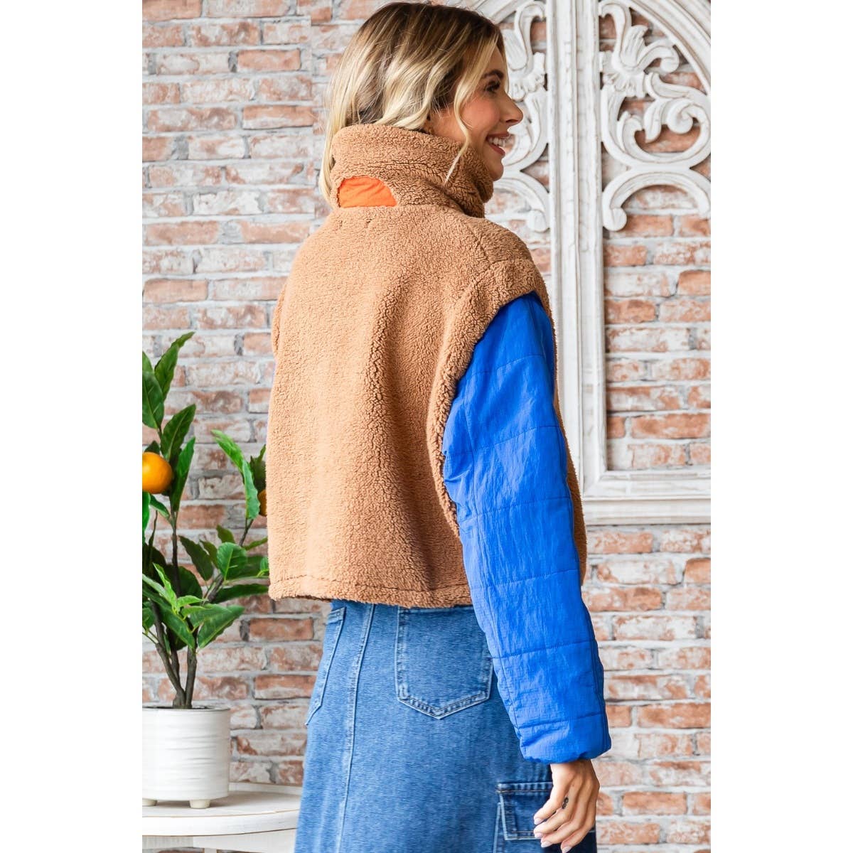 Veveret - Wholesale Jas - Dames - Zachte fleece pullover met gewatteerde pofmouwen13