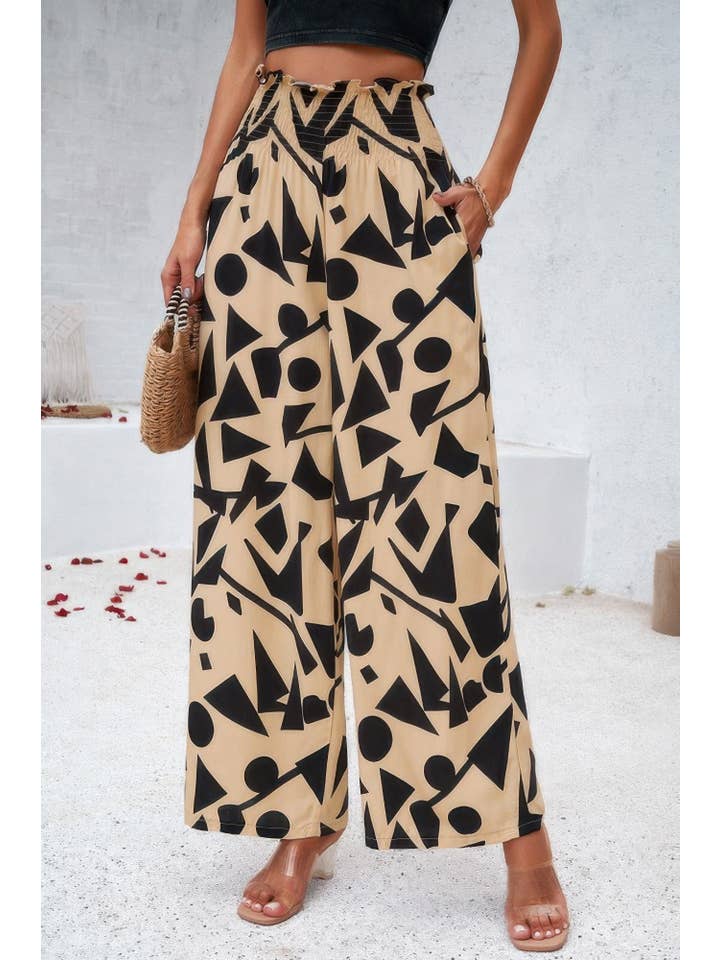 CC Wholesale Clothing - Venta al por mayor Pantalones - Mujer - Pantalón de Pierna Ancha de Cintura Alta con Volante Doblado y Estampado Integral12