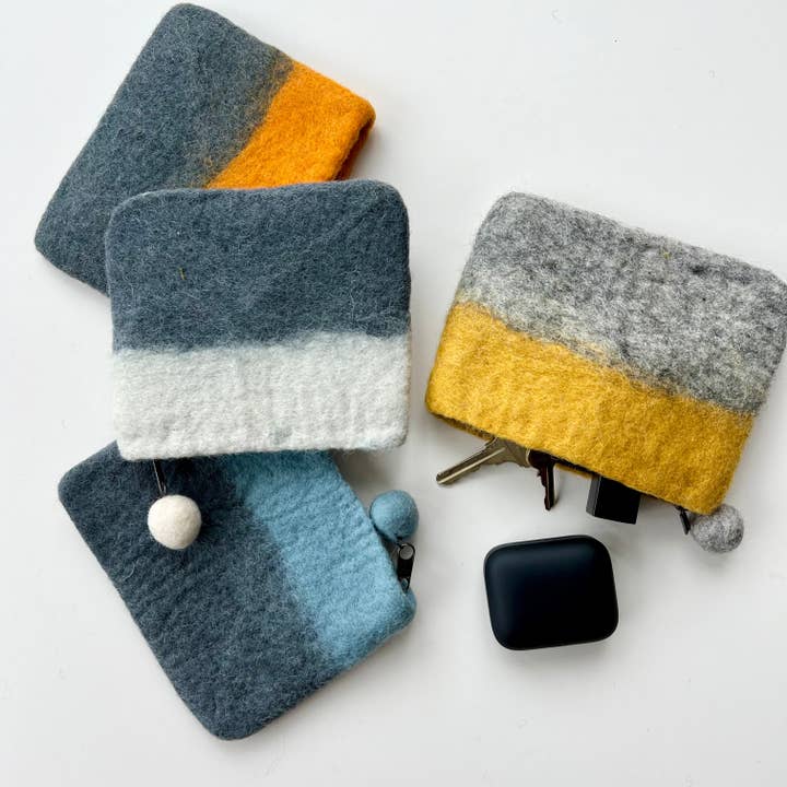 Zora Botanica - Wholesale Coin Purse - Women's - Color Block Wool Felt Coin Purse1