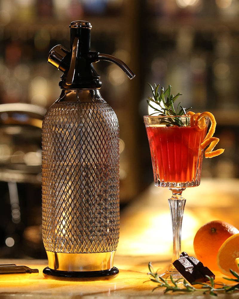 iSi North America - Wholesale Kitchen Appliance - SodaMaker Classic2