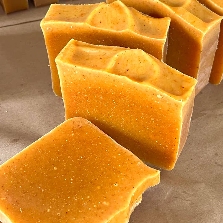 Calamity Jane’s Farm – wholesale Bar Soap – Orange + Turmeric Goat Milk Soap 1
