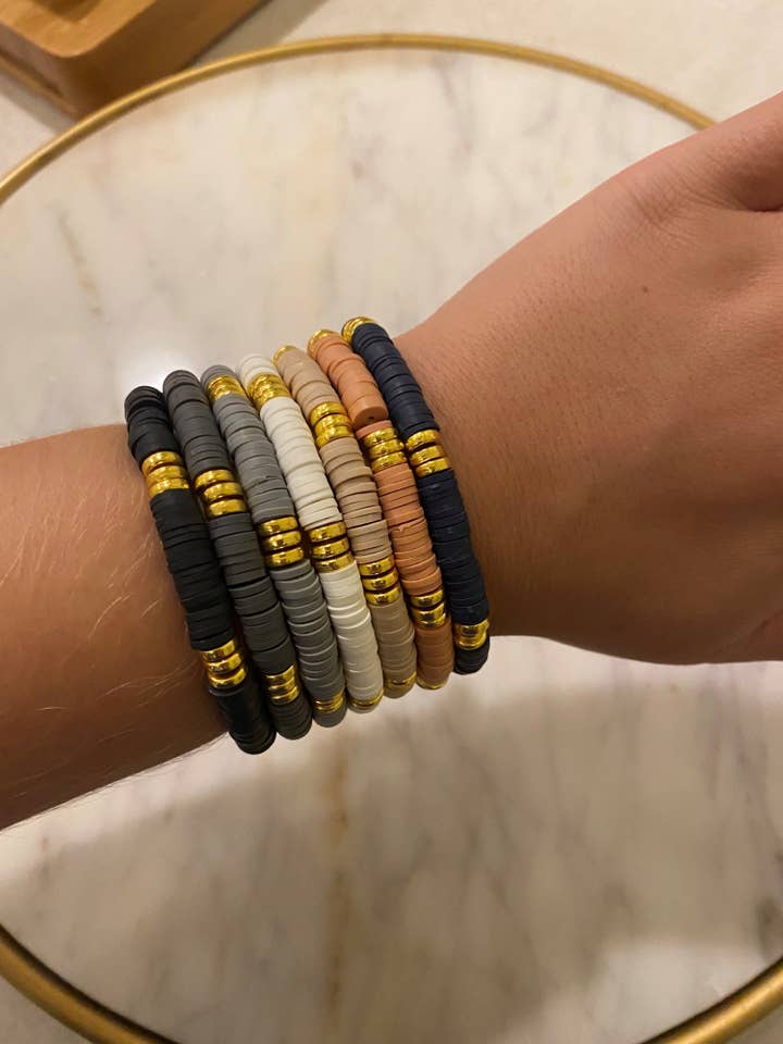 Brazaletes Disco Oro Neutro para venta al por mayor de Julie Anna J Designs