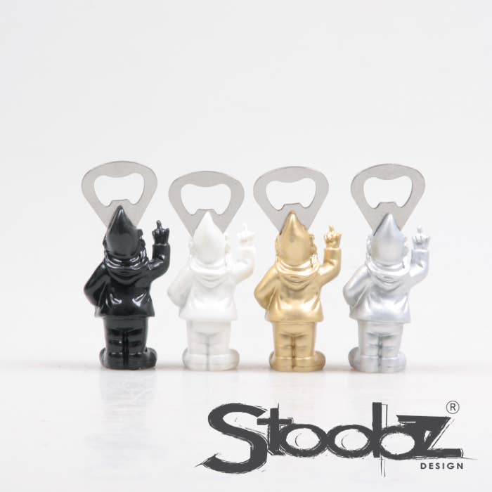 Imhof & Stevens BV - Wholesale Bottle/Wine Opener - BOTTLE OPENER GNOME STANDING 4 CLR ASS B/W/G/Y 8 CM1