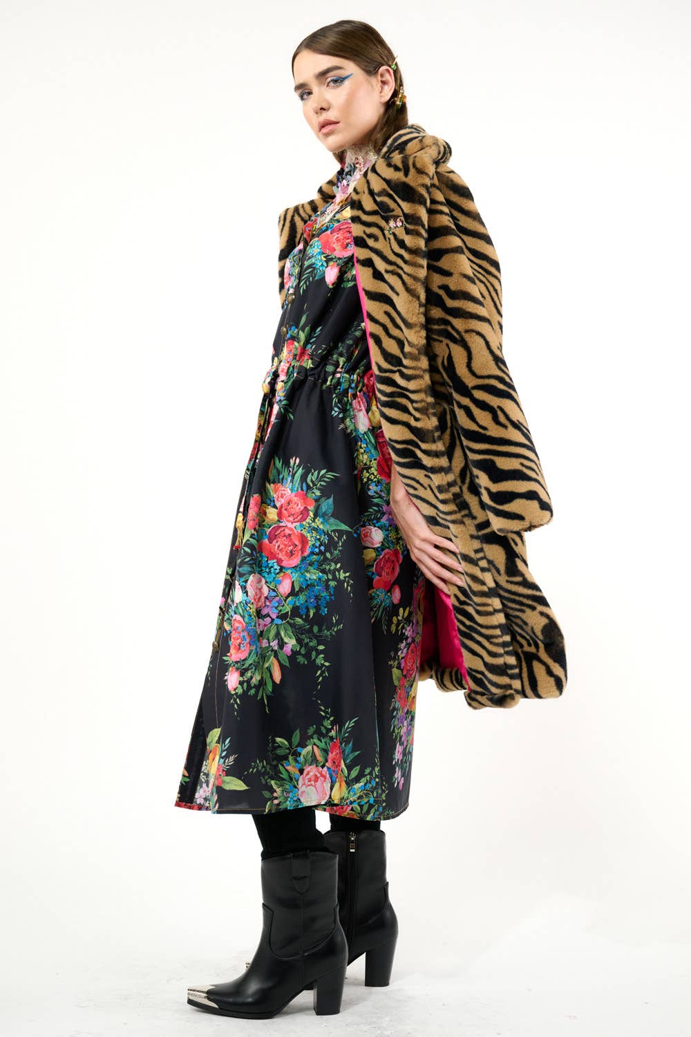 Black Floral Zinnia Shirt-Dress for wholesale on Faire26