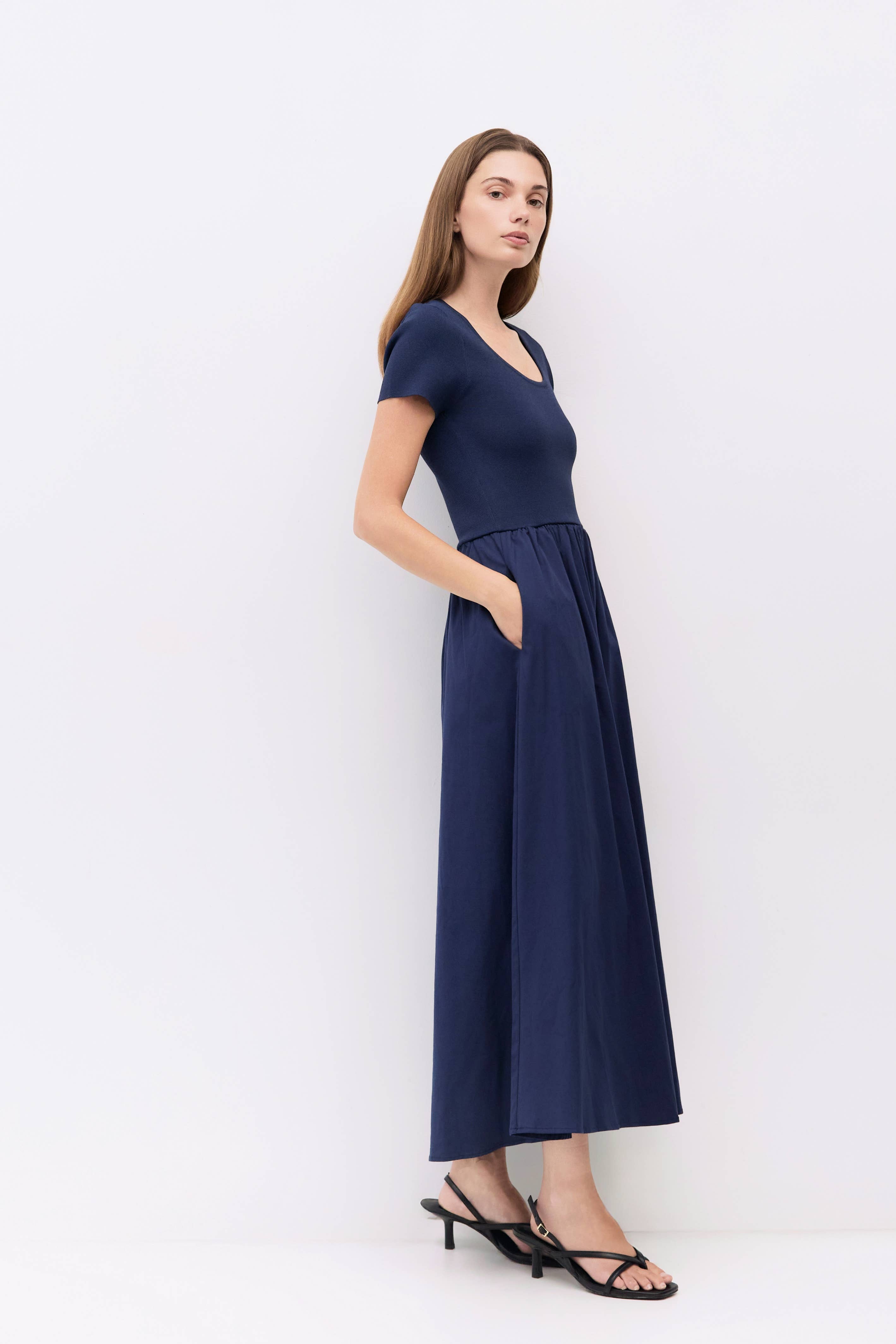 MOD REF - Wholesale Dress - Women's - The Lynette Dress | Knit Short Sleeve Midi Dress7