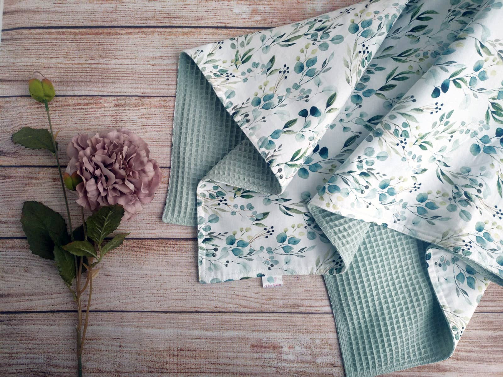 Pastel Baby - Wholesale Bedding Blanket - Kids & Baby - Cotton Waffle Baby Blanket - Eucalyptus and powder mint1