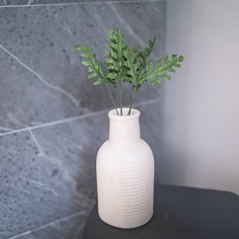 Flowrette - Wholesale Artificial Plant - Royal fern in dark green paper1