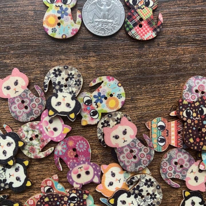 Magnifique Hearts - Wholesale Sewing Button/Snap - Wooden Cat Buttons, 1.2 Inch, Cat Buttons, Assorted Styles,3