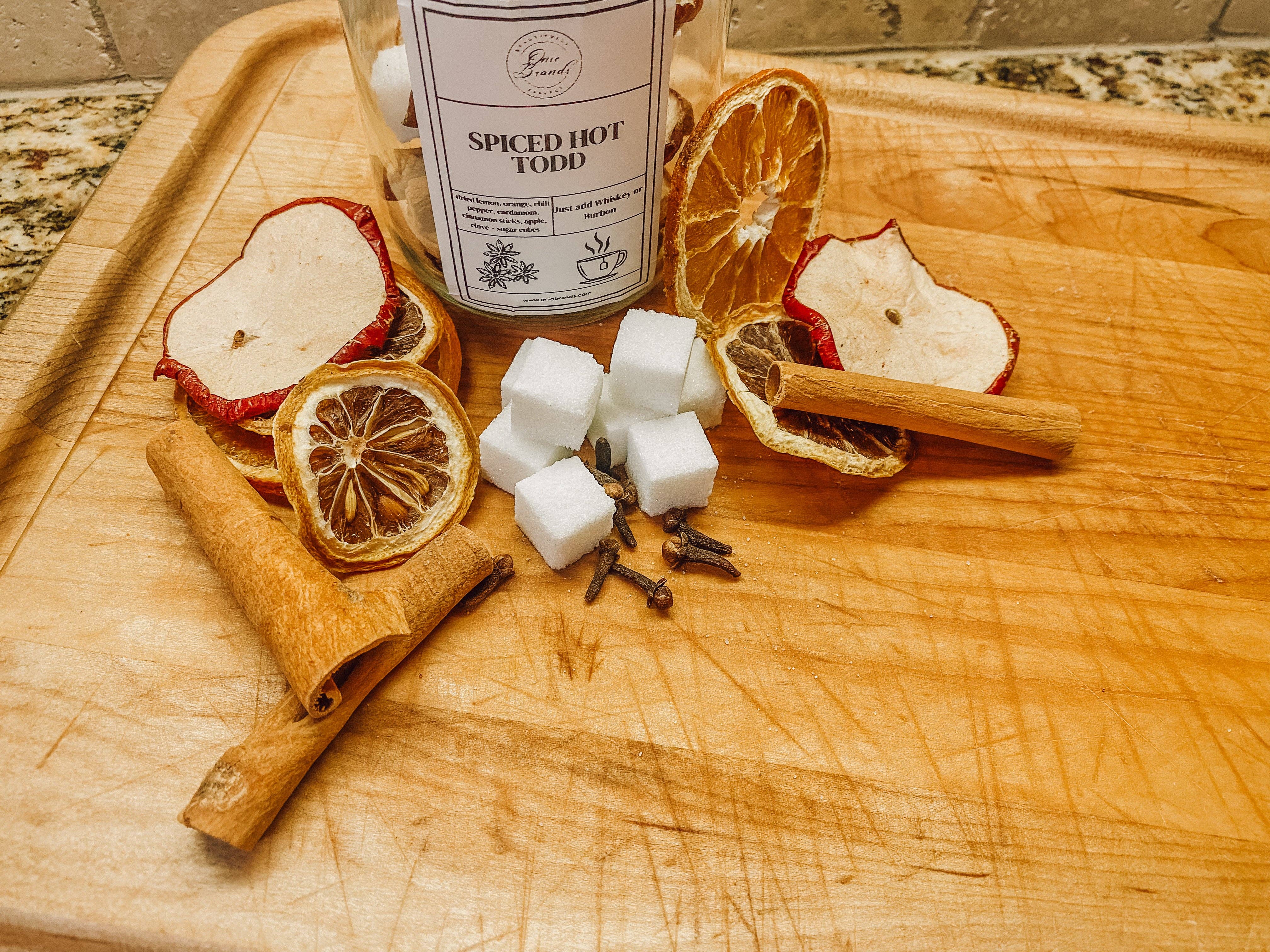 Onic Brands LLC - Vendita all'ingrosso Mix/sciroppo per cocktail - Infuso per cocktail Spiced Hot Toddy di Onic Brands4