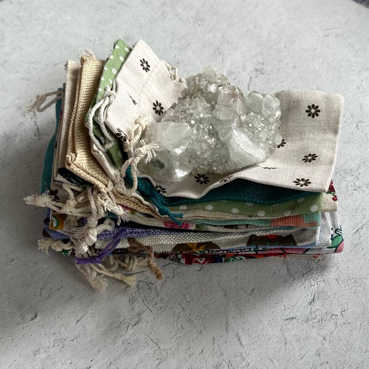 Pebble House - Wholesale Gift Bag - Drawstring Fabric Crystal Gift Pouch - Random Assortment