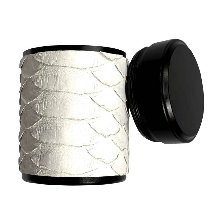 Boîte de réserve en Python Blanc pour la vente par Haus of Topper