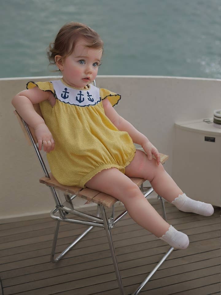 Burbuja de manga de ala de ángel con anclas de cuadros amarillos smocked para venta al por mayor de Hello Bebes!