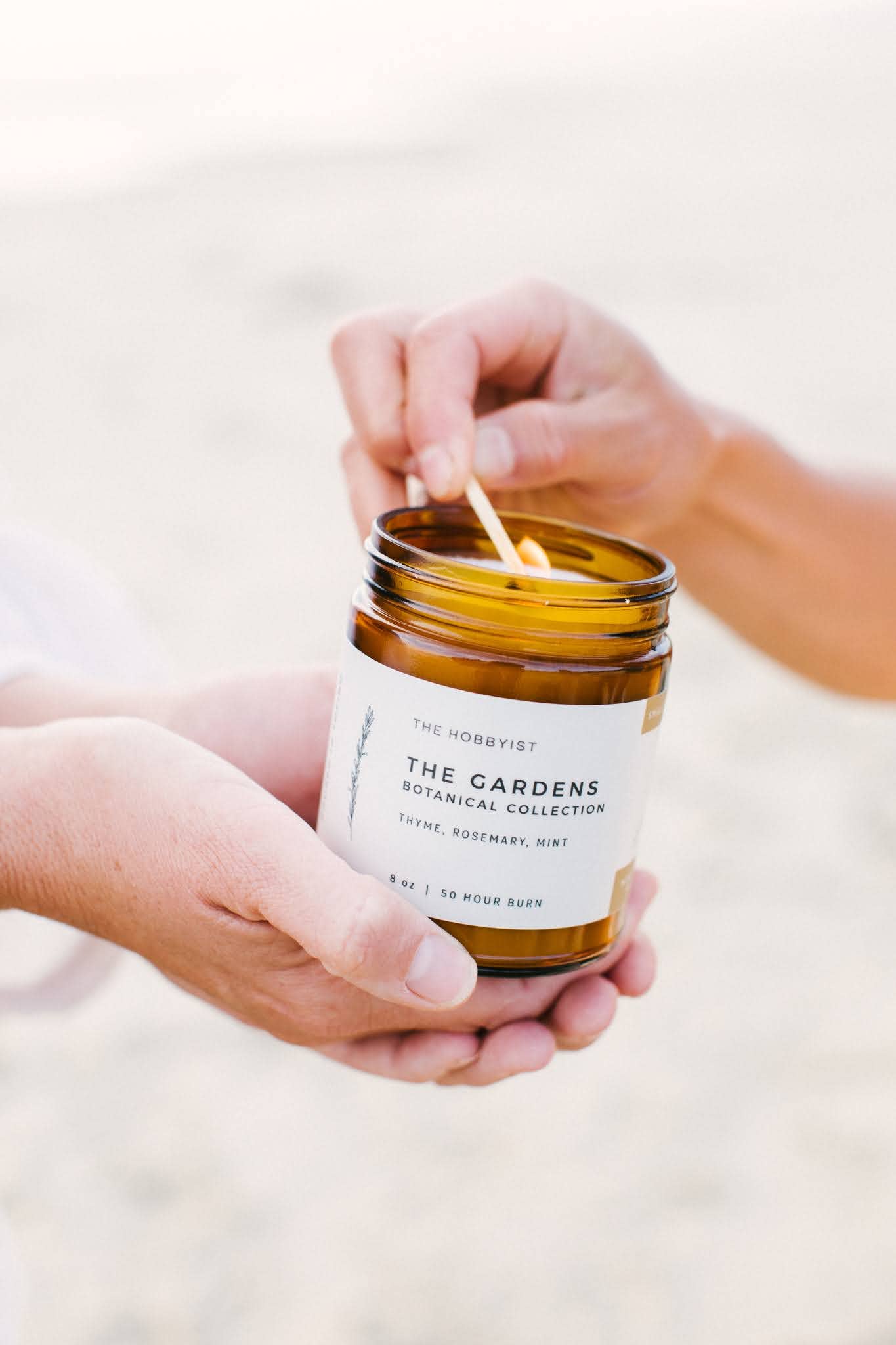 The Hobbyist - Vente Bougie en bocal - Bougie parfumée au soja The Gardens0