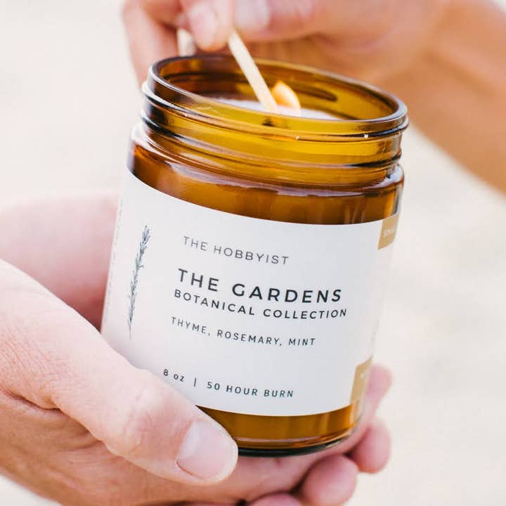 The Hobbyist - Vente Bougie en bocal - Bougie parfumée au soja The Gardens0