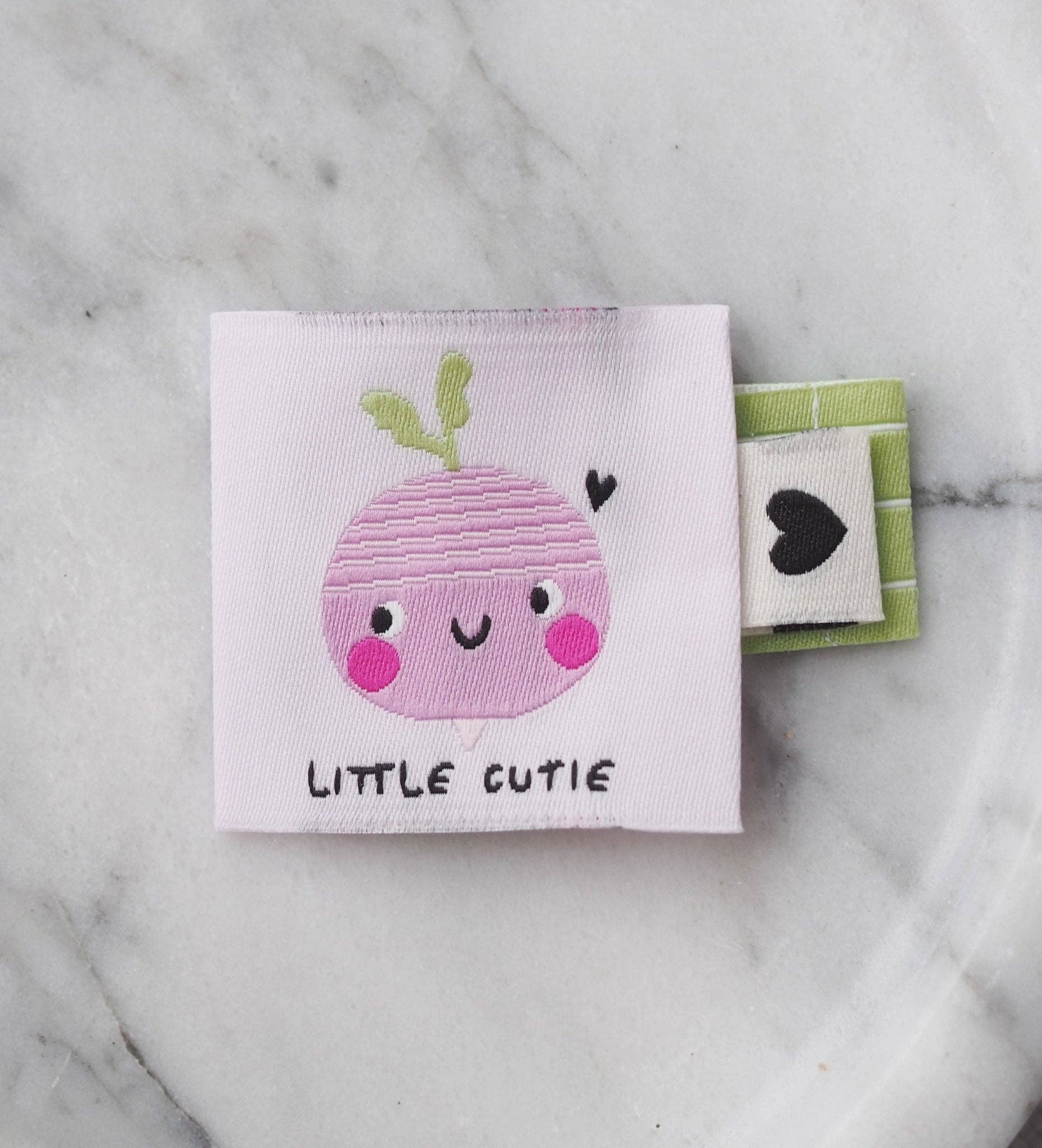 Paul und Clara - Wholesale Craft Supplies - Web label *turnip*1