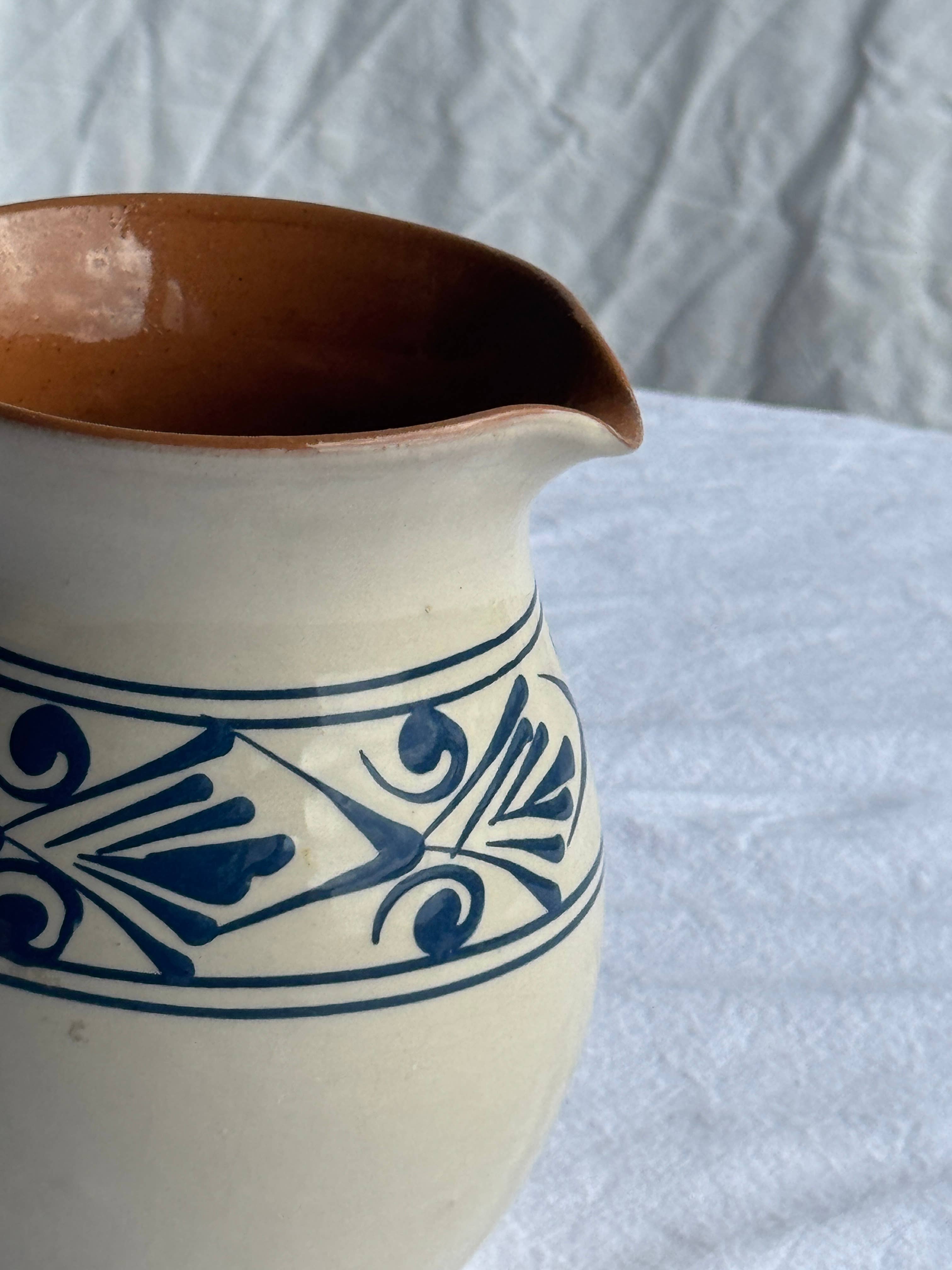 Office Objets - Wholesale Pitcher - Vintage white pitcher with stylized blue vegetal frieze H17.59