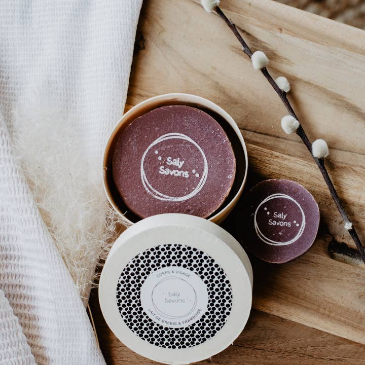 Saly Cosmétiques - Wholesale Bar Soap - Face & Body Soap - Sheep's Milk & Raspberry1