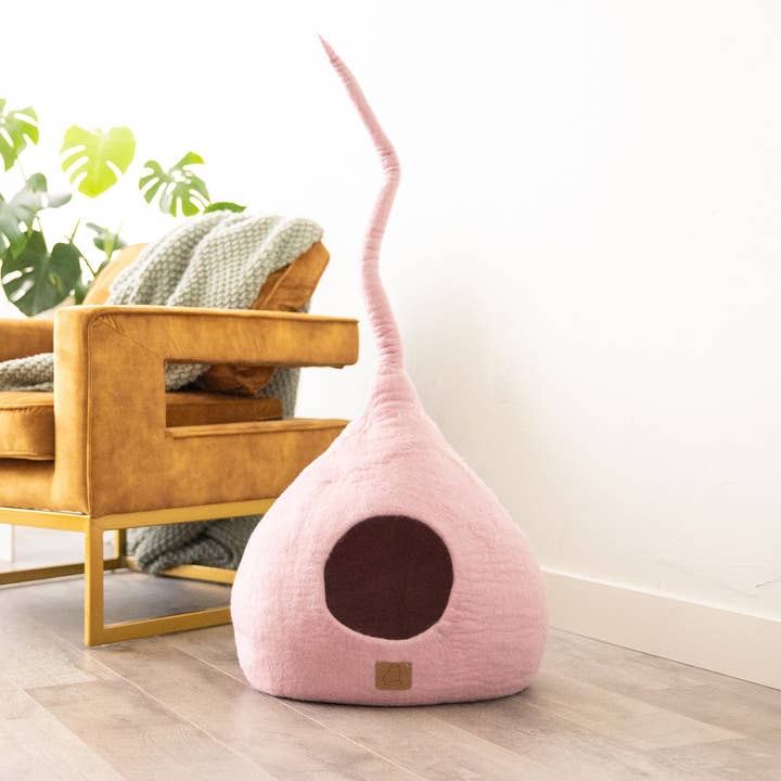 Fuzzy cove - Vendita all'ingrosso Grotta - Cani e gatti - Grotta per gatti Deluxe, realizzata a mano, in feltro, con coda, San Valentino Pink