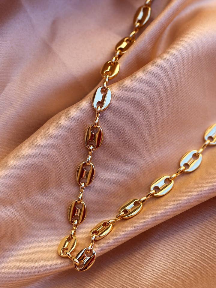 Carolyn Chain for wholesale by Simply Sunshine Jewelry