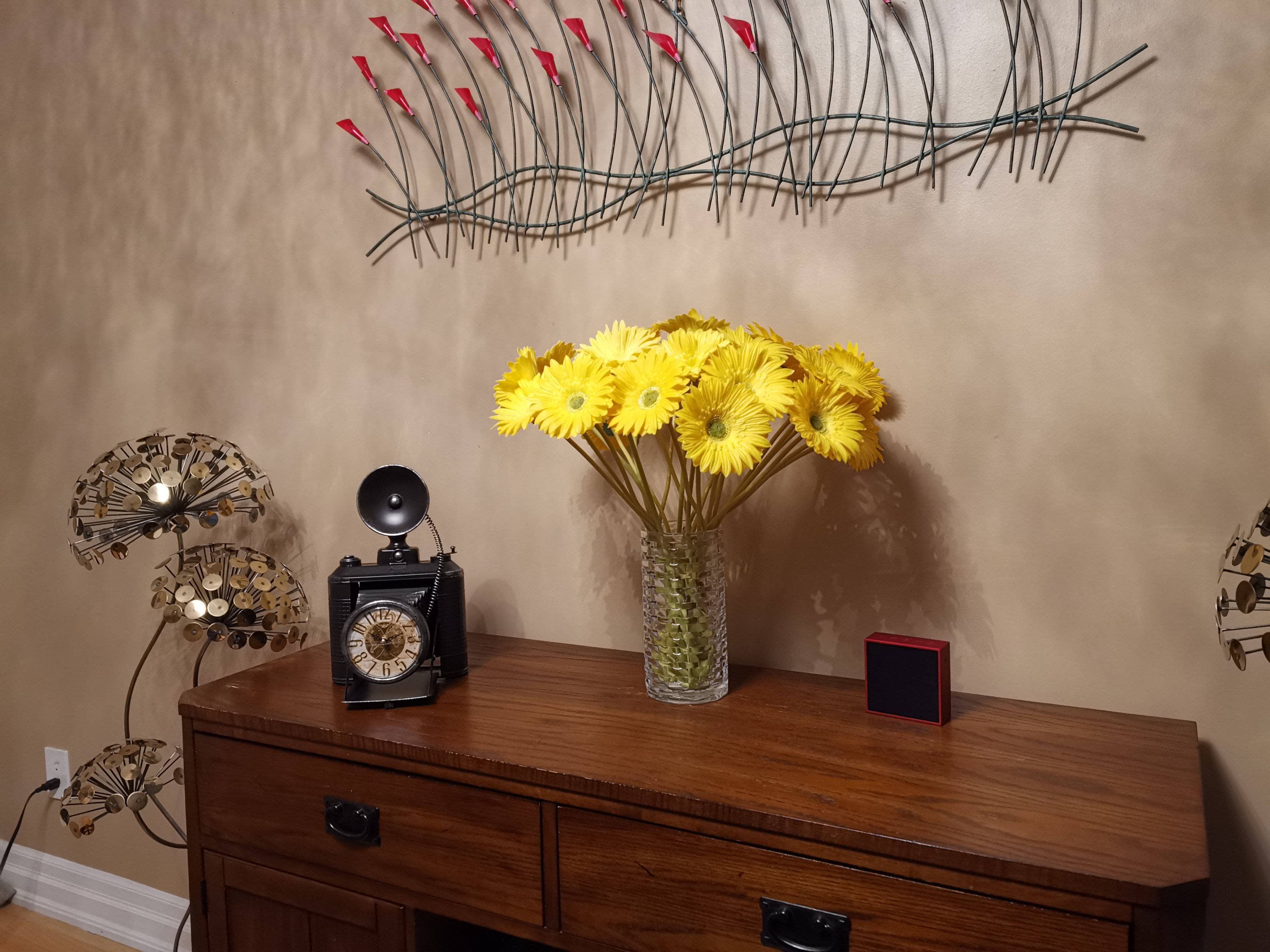 Peterson Houseware & Artwares US – wholesale Desk clock – Table clock - Camera Table Clock1