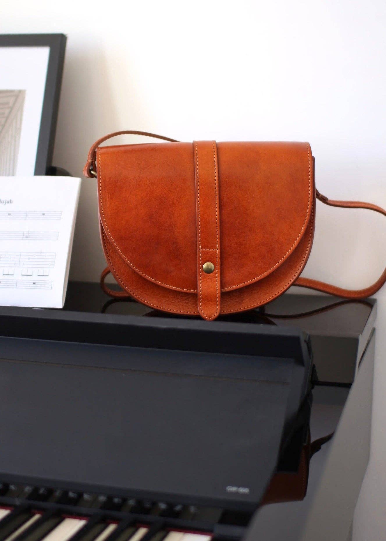 Voguette Paris - Wholesale Shoulder Bag - Women's - SIMON COGNAC bag1