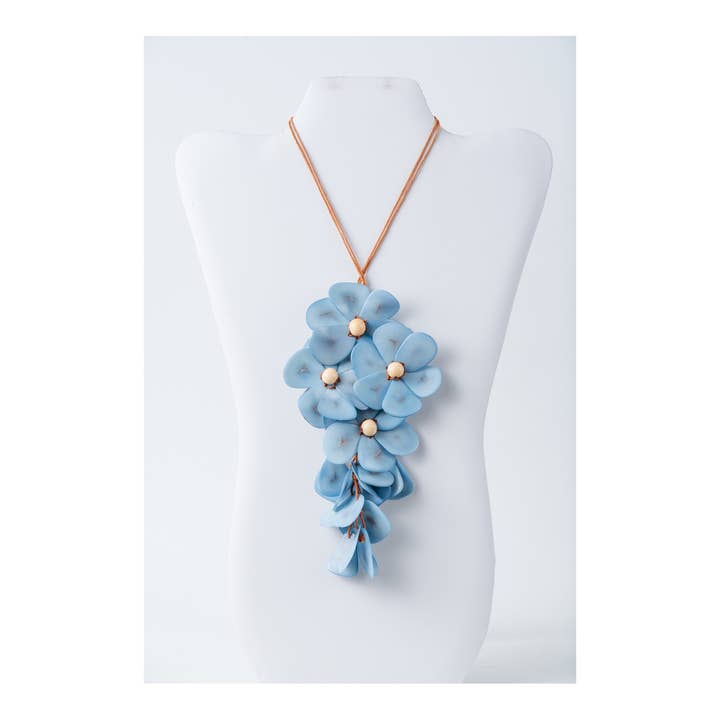 TaguArtsy - Wholesale Pendant/Charm Necklace - Holly Pendant Flower Tagua Necklace2