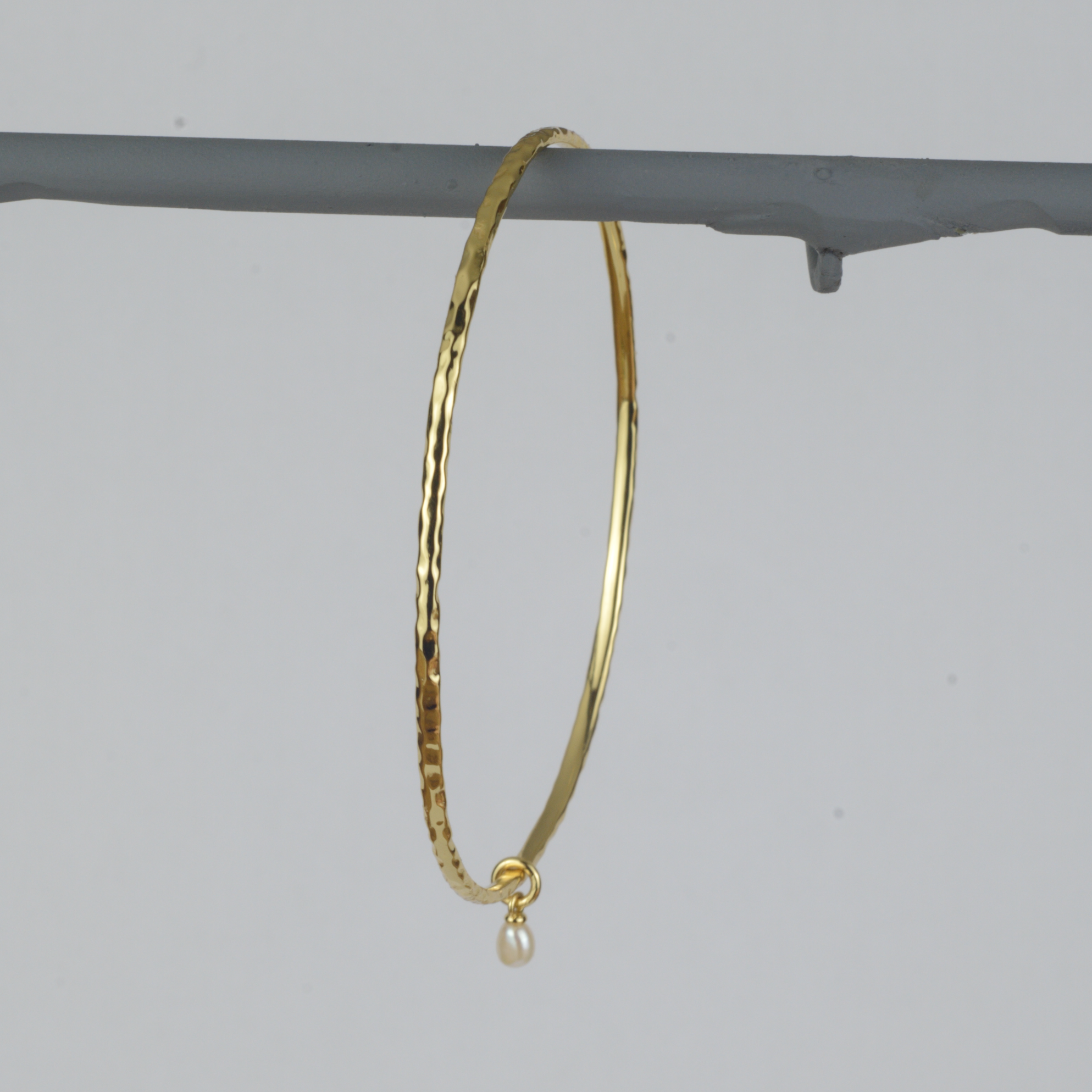 Nudie Jewellery Ltd - Wholesale Cuff Bracelet - Nacre Bangle1