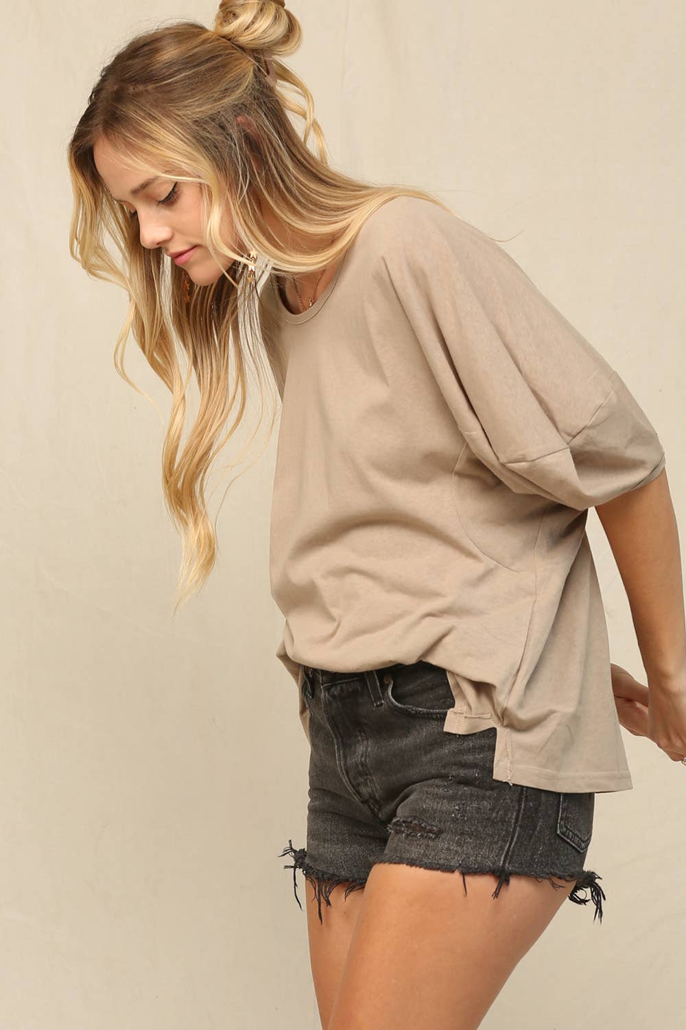 KyeMi - Wholesale Tunic - Women's - Relaxed, Slightly Oversized Fit Top16