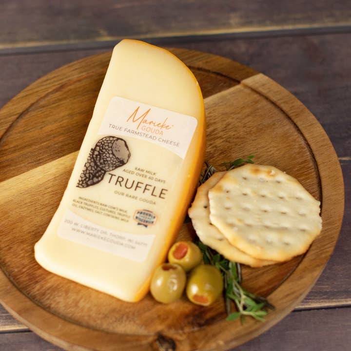 Truffle Gouda, 4lb Pre-Cut Case - Marieke® Gouda for wholesale by Marieke Gouda