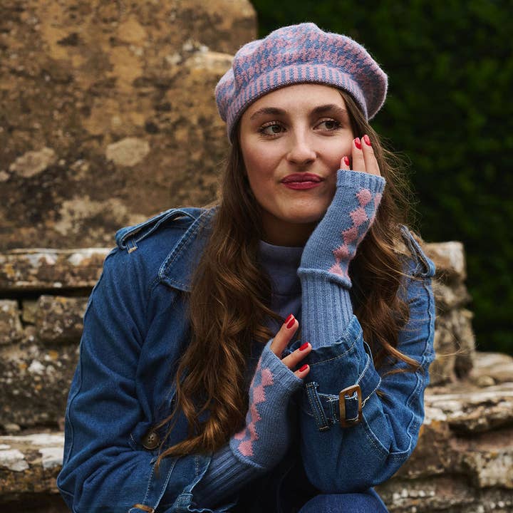 Forever England / Millie Mae – wholesale Beret – Women's – Lola Beret - Sky Blue / Pink2