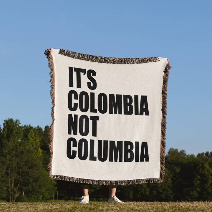 3dRose - Wholesale Throw Blanket - 3dRose, Its Colombia not Columbia., Blanket1