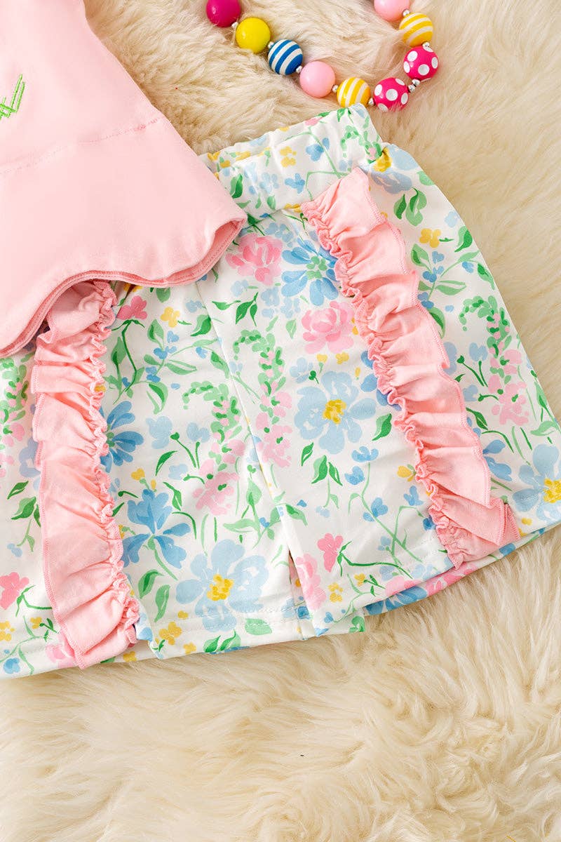 Kids Charm Online - Wholesale Top & Short Set - Kids - Chicken applique scalloped hem top and floral ruffle shorts. OFG50357 AMY2