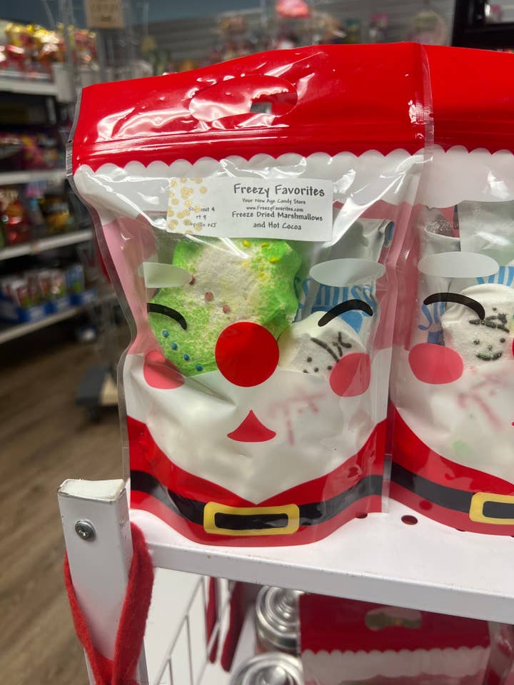 Cozy up with some hot chocolate and freeze dried marshmallows with this perfect stocking stuffer for two for wholesale by Freezy Favorites