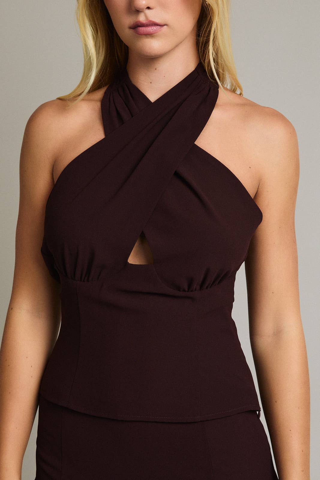 Marron Haut à col halter Jupe en chiffon taille mi-haute en vente sur Faire5