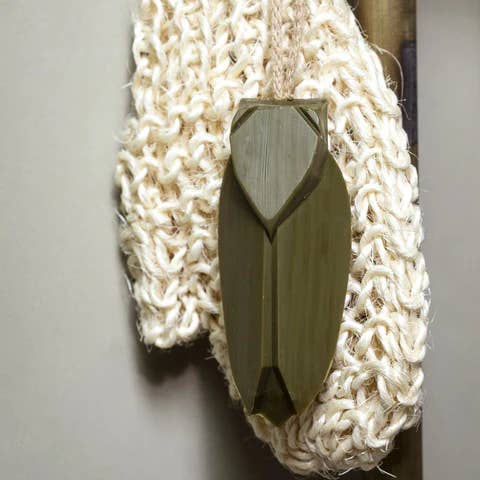 Fer à Cheval - Wholesale Bar Soap - Monochromic X Horseshoe - Pure Olive Grasshopper With 95g Rope1