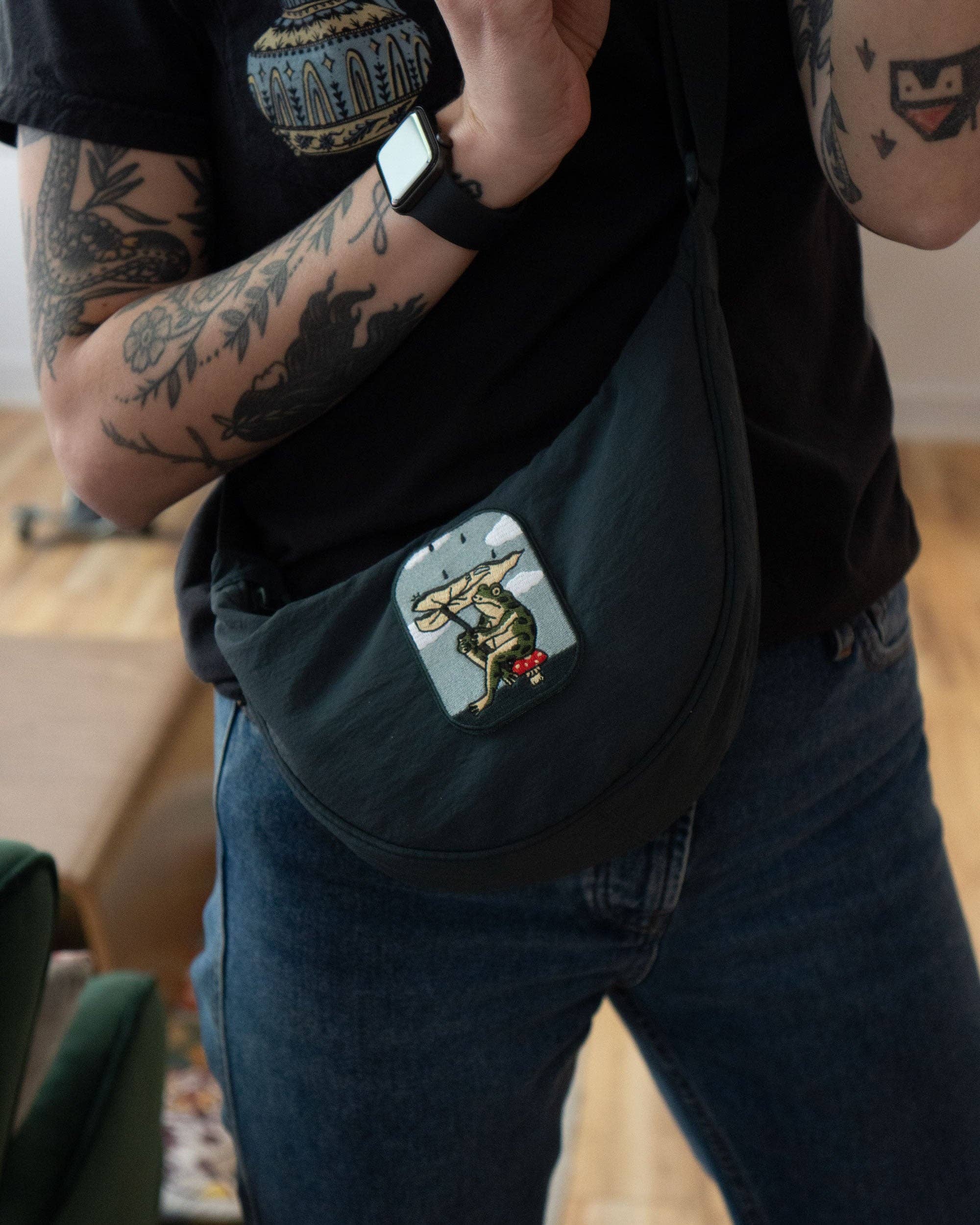 Stay Home Club – wholesale Patch – Leaf Umbrella Frog Sticky Patch | Embroidered Sticker Patch2