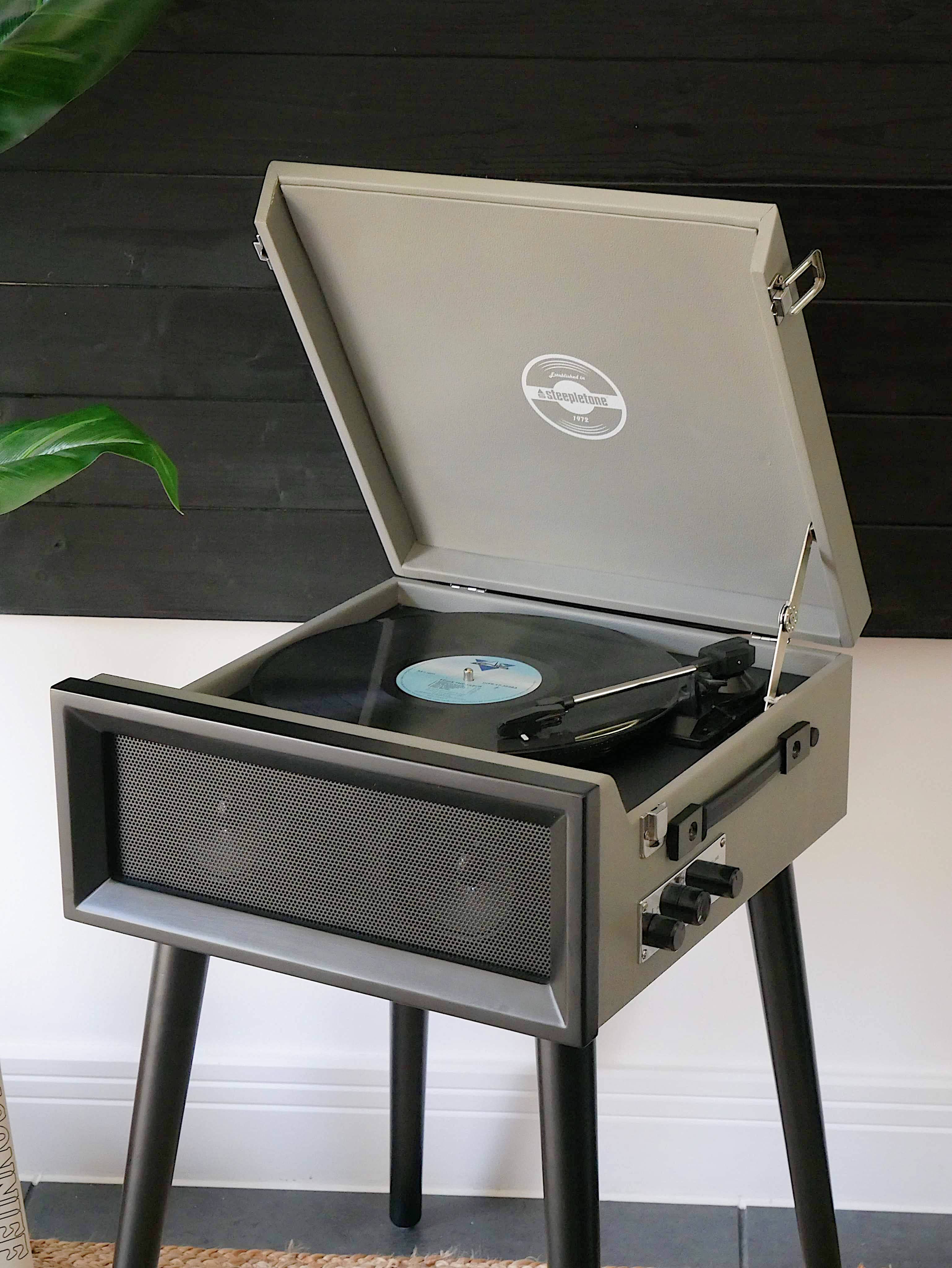 Steepletone UK Ltd - Wholesale Speakers - Retro Record Player on Legs - With Bluetooth and Radio9
