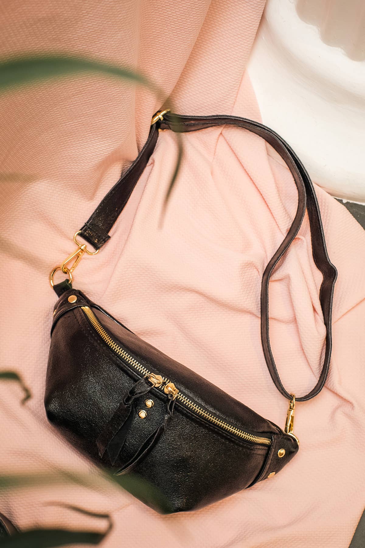 Cherry Paris - Wholesale Belt Bag - Women's - NELLY METAL Bag - 406129